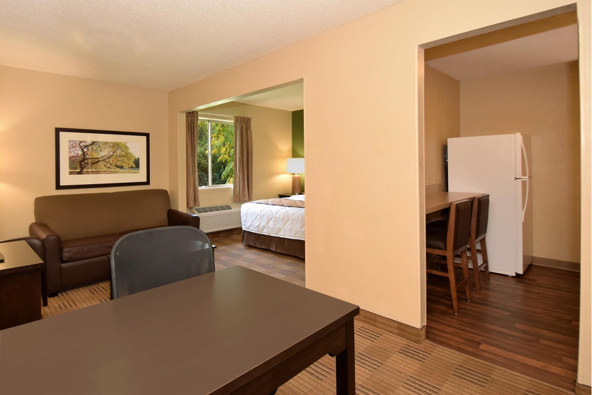 Extended Stay America Suites - Wichita - East מראה חיצוני תמונה