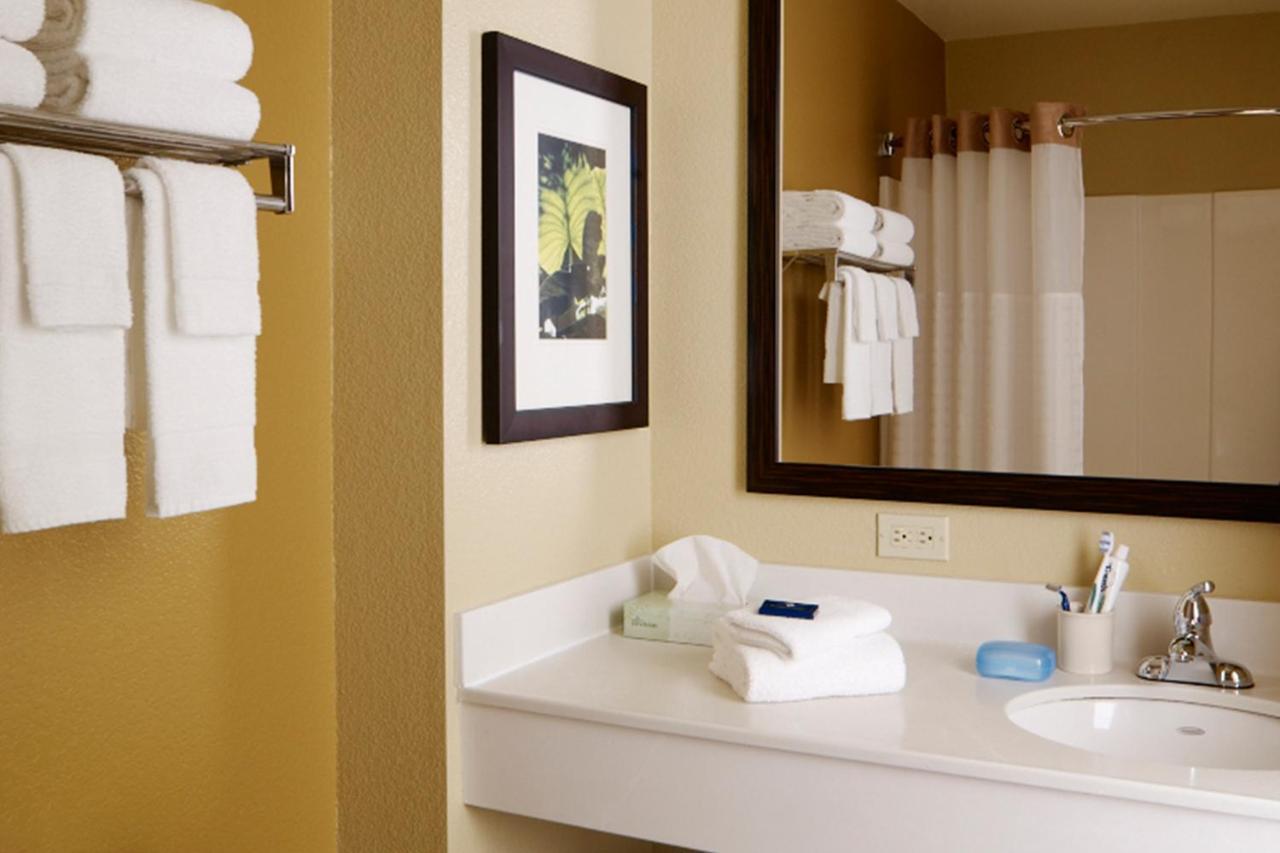 Extended Stay America Suites - Wichita - East מראה חיצוני תמונה