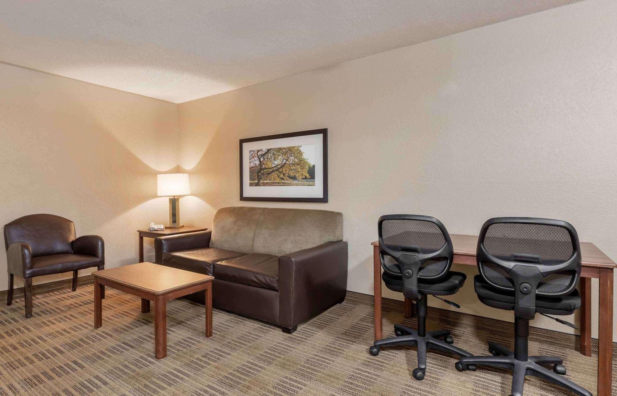 Extended Stay America Suites - Wichita - East מראה חיצוני תמונה