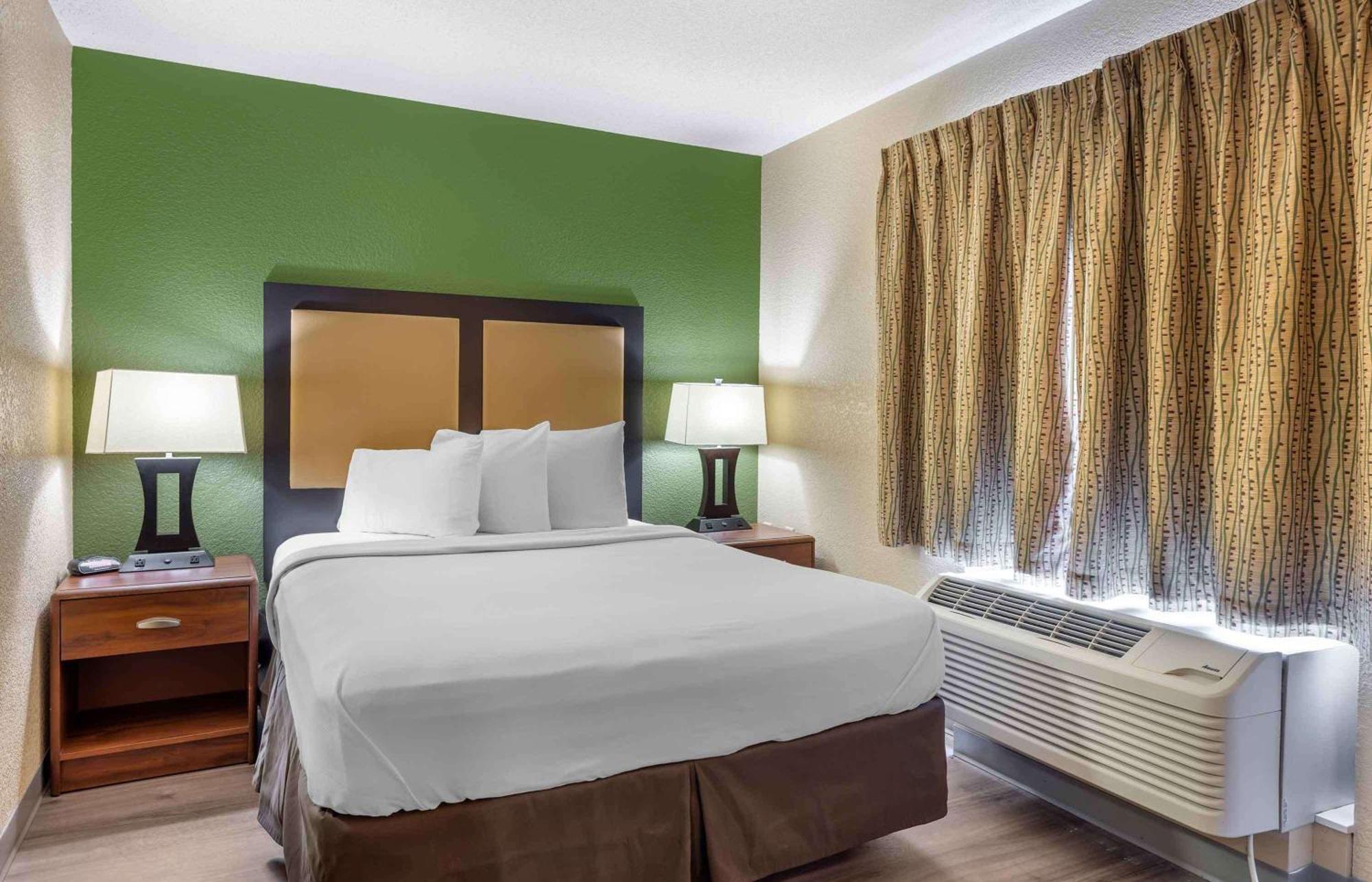 Extended Stay America Suites - Wichita - East מראה חיצוני תמונה