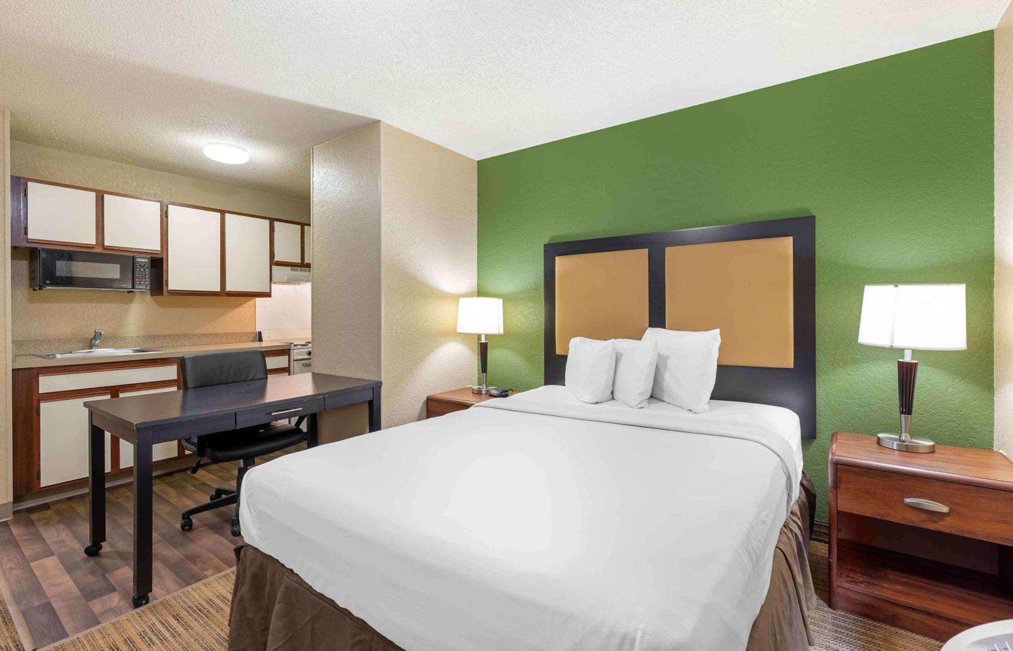 Extended Stay America Suites - Wichita - East מראה חיצוני תמונה