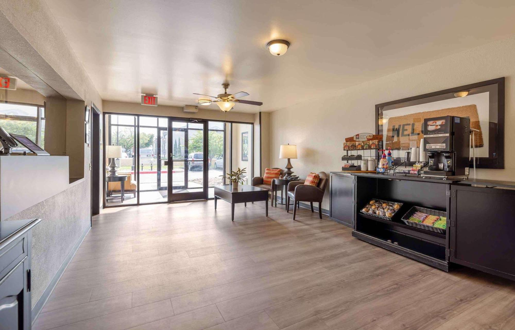Extended Stay America Suites - Wichita - East מראה חיצוני תמונה