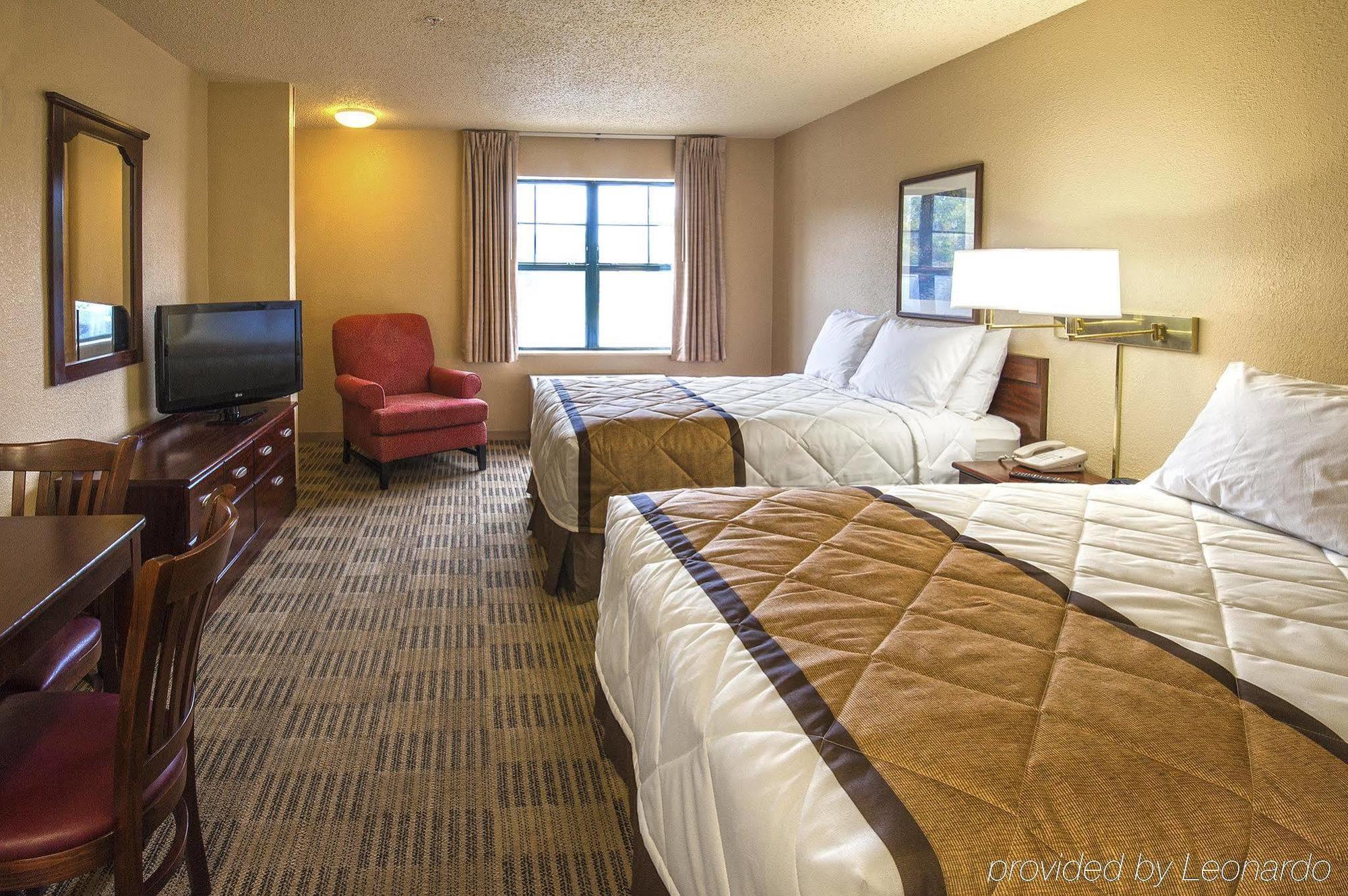 Extended Stay America Suites - Wichita - East מראה חיצוני תמונה